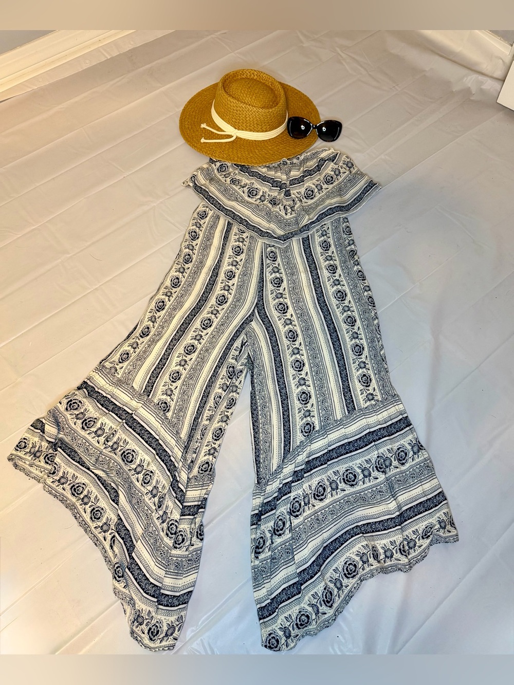 American Eagle Outfitters Navy & White Boho Wide-Leg Printed Jumpsuit